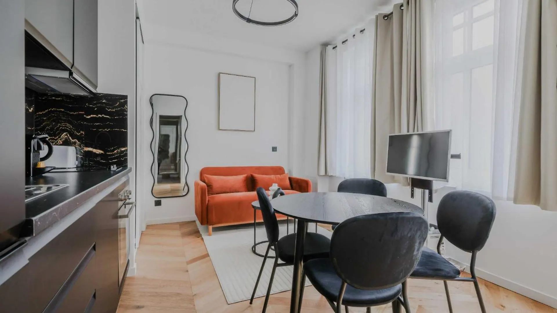 Elegant - 1bd-2p - Pantheon Apartment *